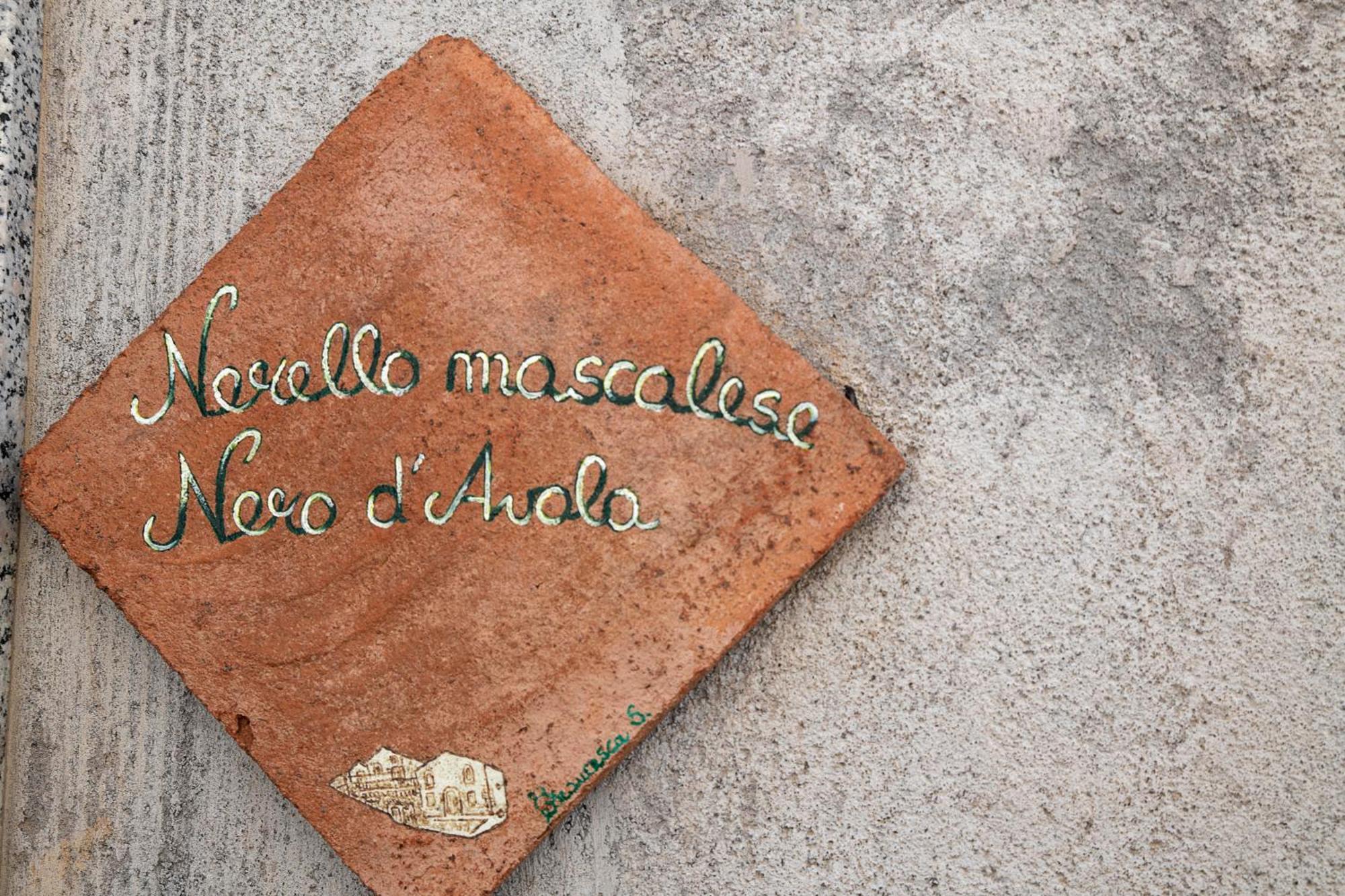 La Pietra Antica O' Munti Villa Mascali Exteriör bild