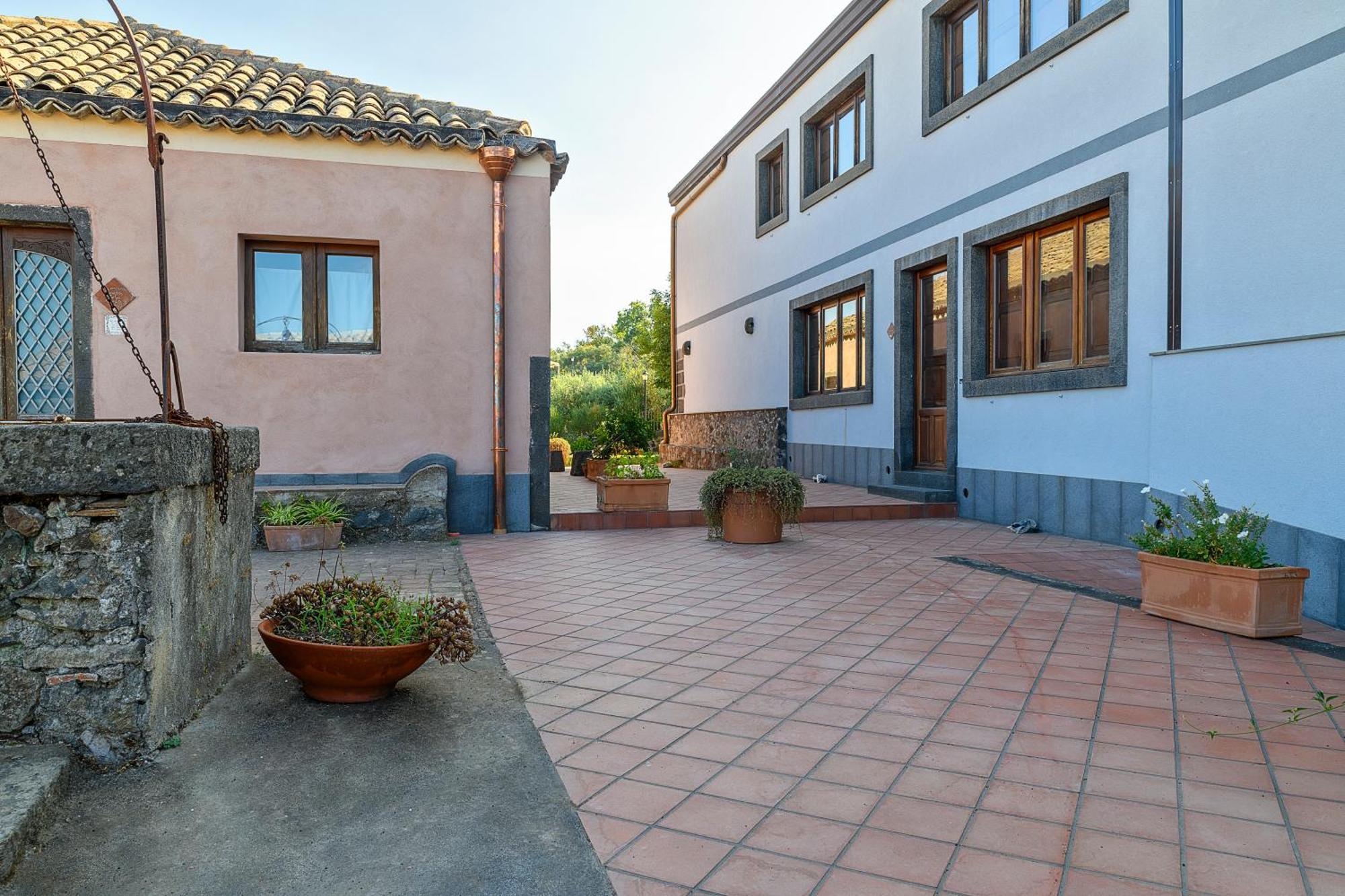 La Pietra Antica O' Munti Villa Mascali Exteriör bild