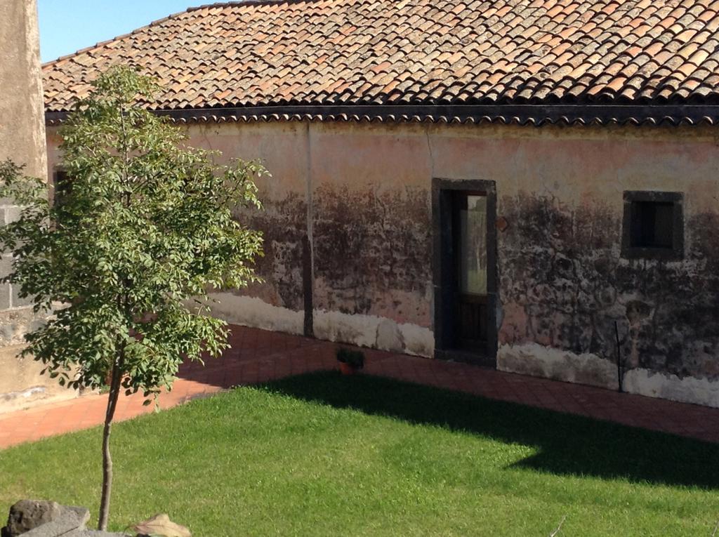 La Pietra Antica O' Munti Villa Mascali Exteriör bild