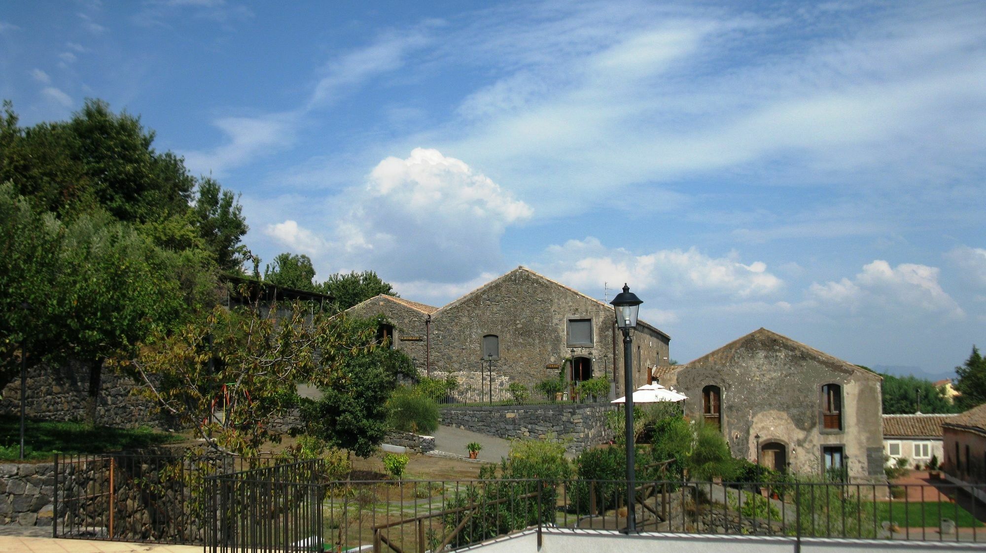 La Pietra Antica O' Munti Villa Mascali Exteriör bild